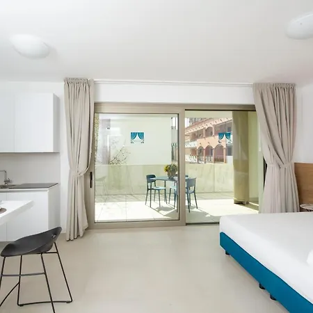 Ariston Teatro Luxury 3* Grado