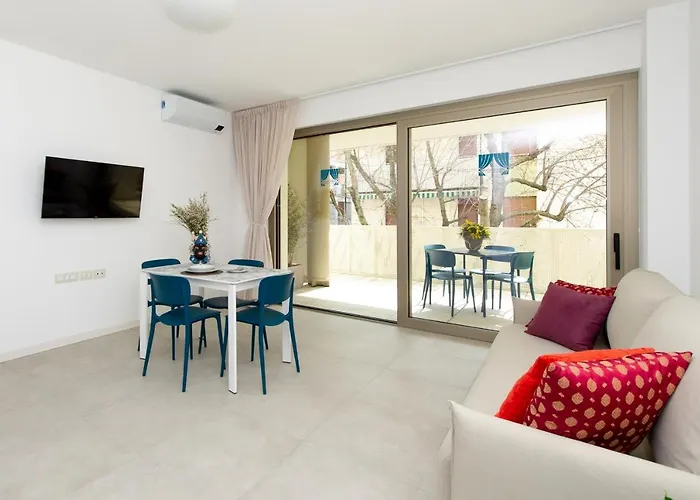 Ariston Teatro Luxury 3* Grado