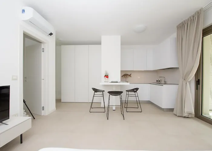 Ariston Teatro Luxury Lägenhet Grado