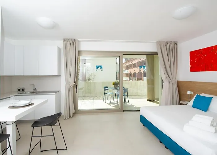 Ariston Teatro Luxury 3* Grado